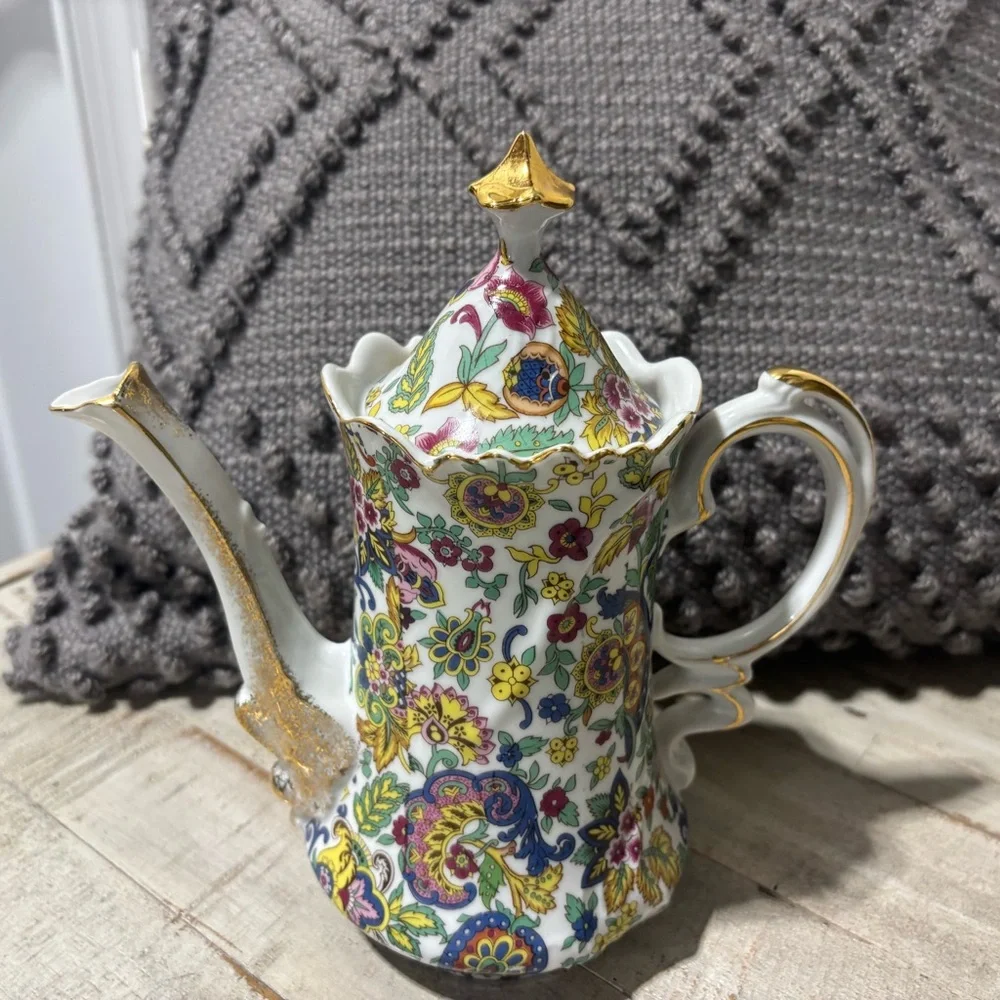 ❤️Vintage Lefton Paisley Fantasia Porcelain Teapot - Picture 2 of 7